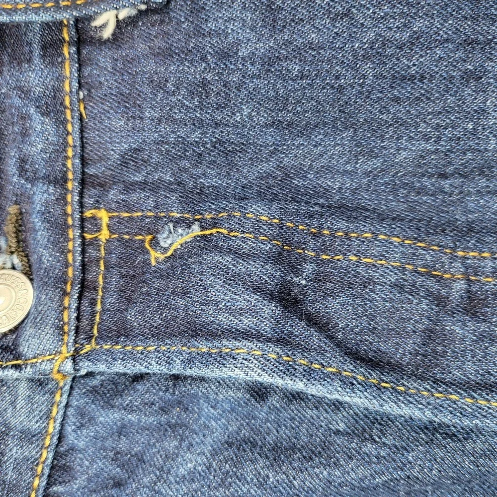 Levis 501 Jeans Mens 36x30‎ Blue Medium Wash Button Fly Straight Leg Denim Pants